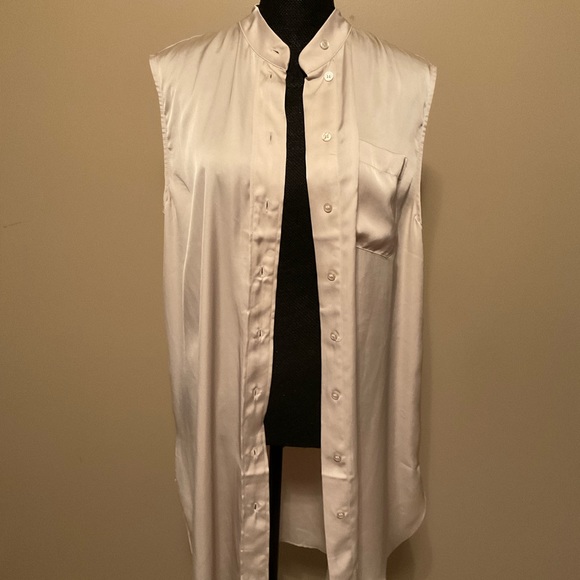 Long sleeveless button up shirt M - Picture 5 of 7